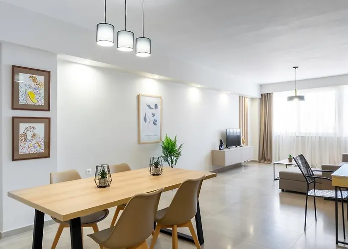 Divine 2Br Apartment In The Heart Of Athens